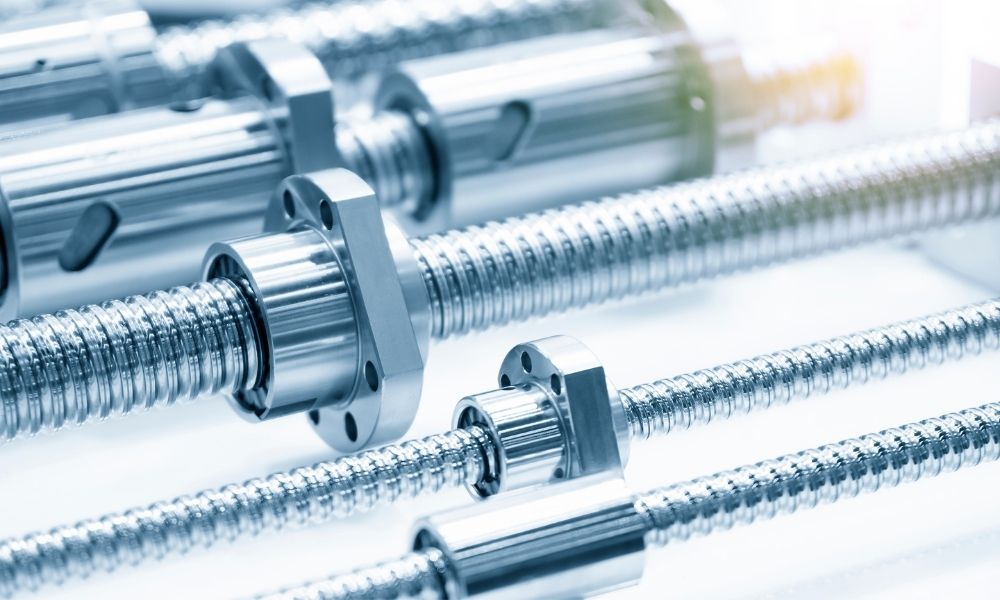 5 Industries That Use Ball Screws in Production